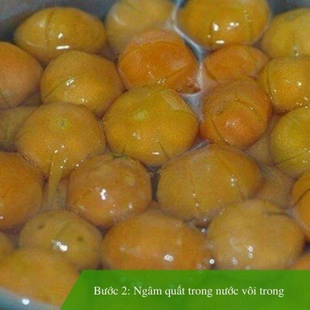 Ngâm quất trong nước vôi trong