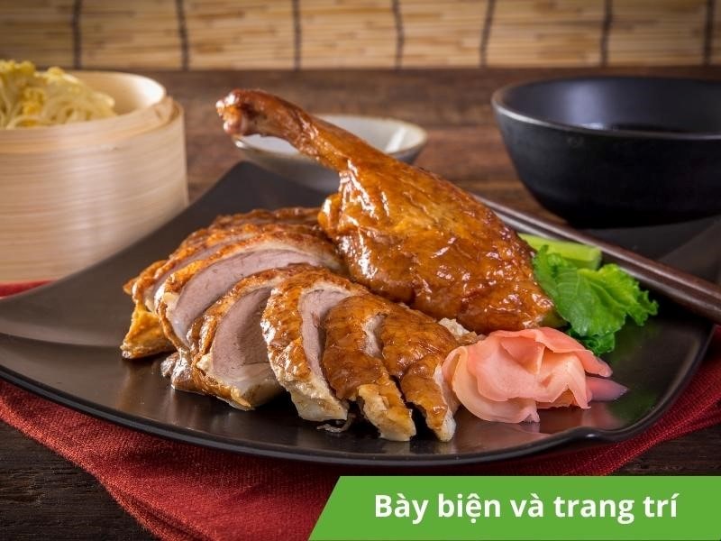 Hoàn thành nướng vịt bằng lò vi sóng