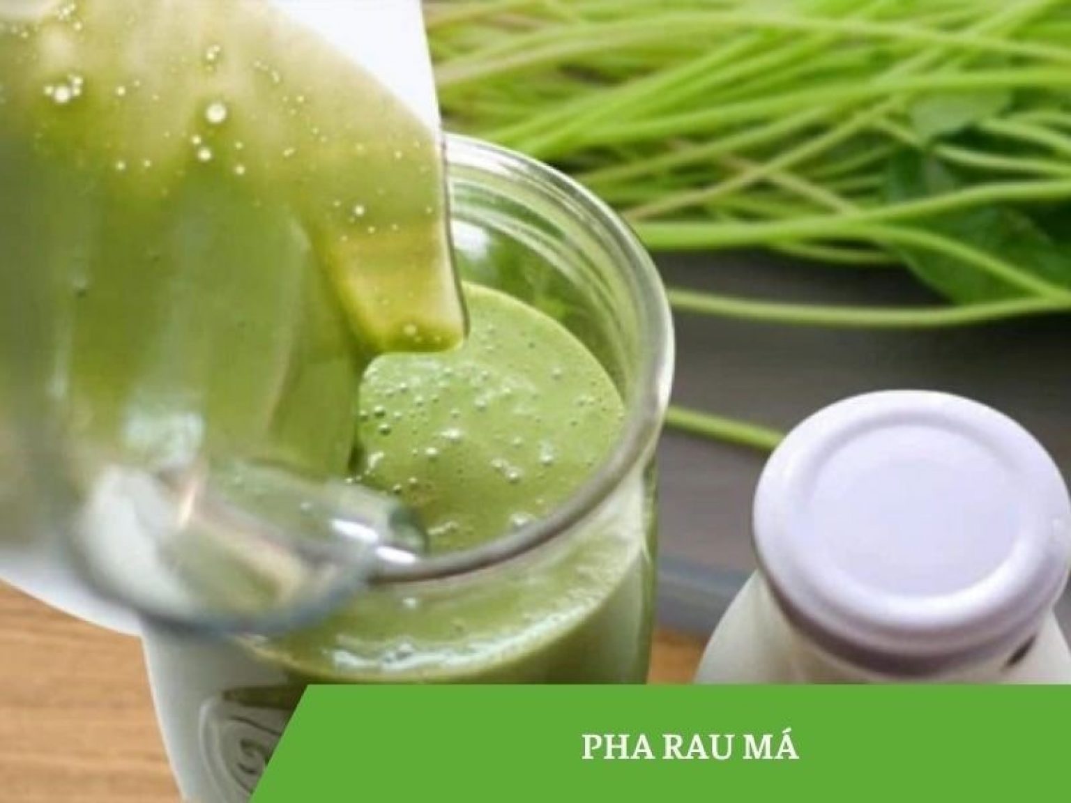 Cách làm sinh tố rau má thanh mát, giải nhiệt cơ thể