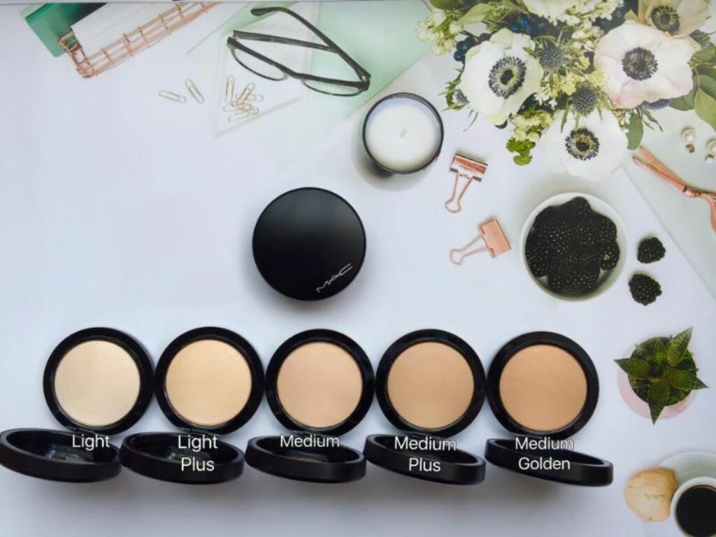 Phấn phủ MAC Mineralize Skinfinish Natural dành cho da nhạy cảm