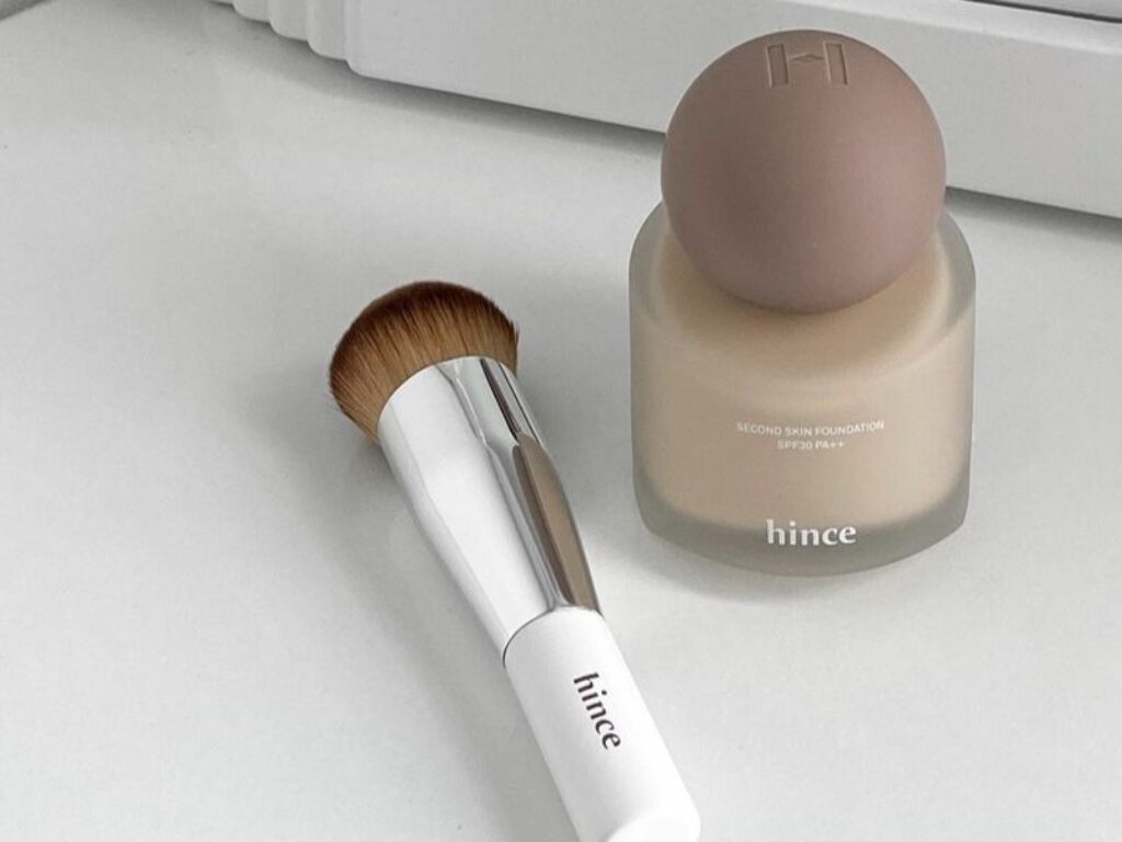 Kem nền hince Second Skin Foundation SPF30 PA++ kiềm dầu 