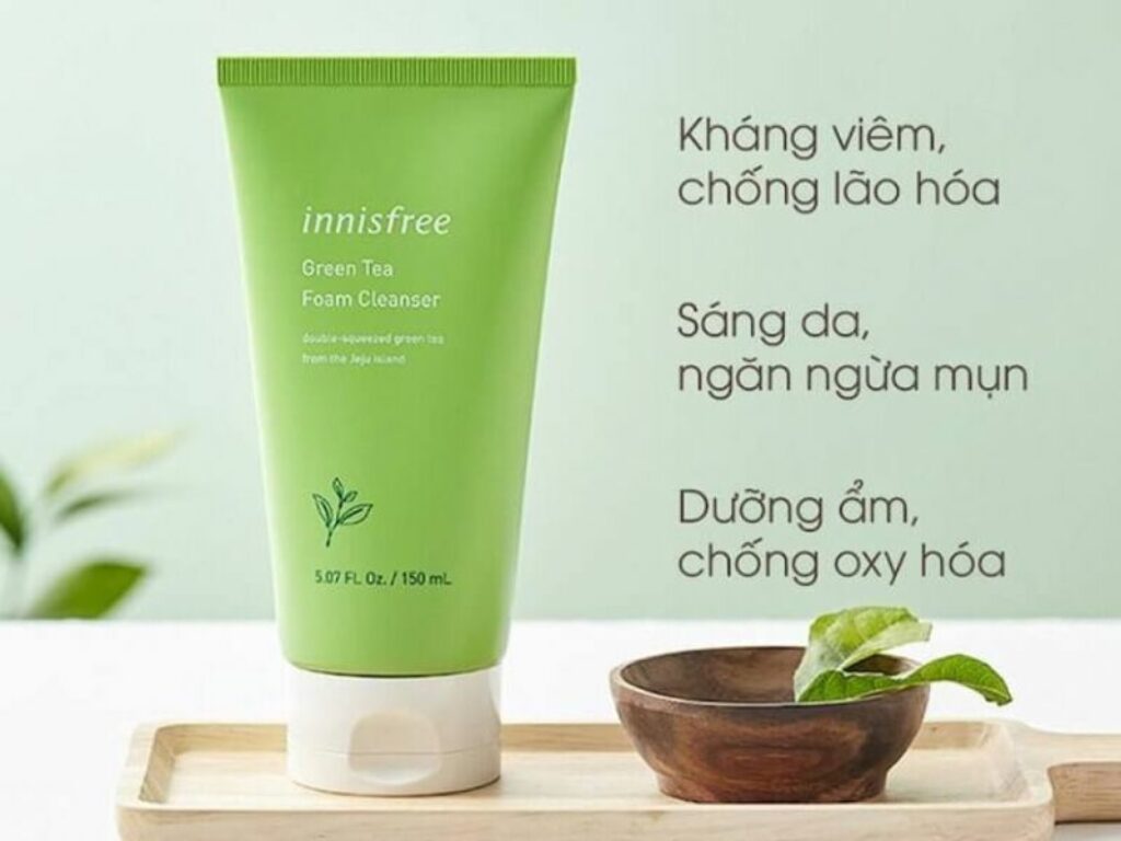 Sữa rửa mặt trị mụn trà xanh của Innisfree